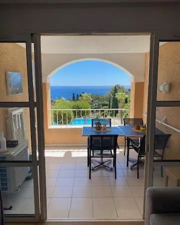 Magnifique Vue Sur La Mediterranee ! Votre Sejour D'exception Vous Attend * Saint-Raphaël