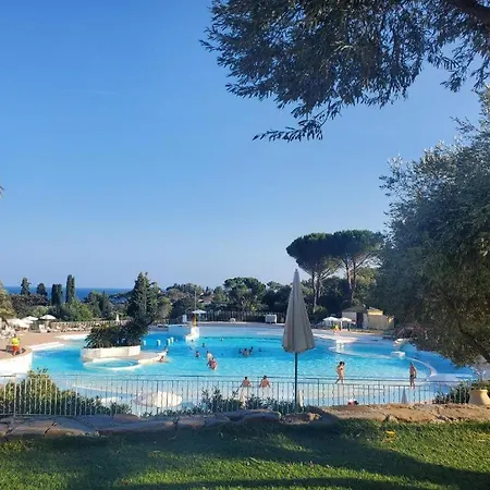 Magnifique Vue Sur La Mediterranee ! Votre Sejour D'exception Vous Attend * Saint-Raphaël