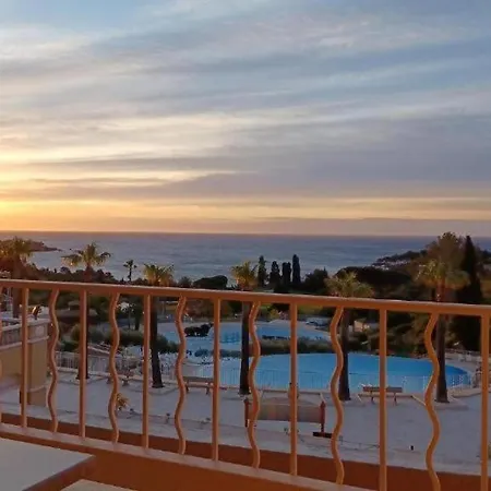 Magnifique Vue Sur La Mediterranee ! Votre Sejour D'exception Vous Attend